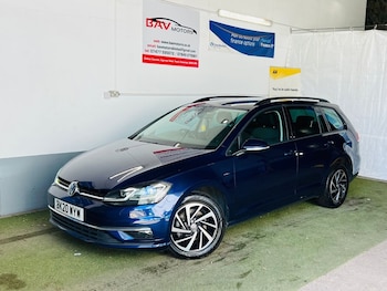 Used Volkswagen Golf 2020 for sale - 75961576: Photo