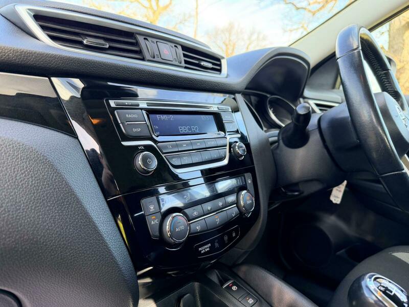 Used Nissan Qashqai 2018 for sale - 77720742: Photo 10