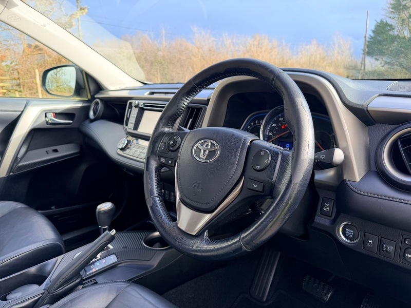 Used Toyota RAV4 2013 for sale - 77303271: Photo 14