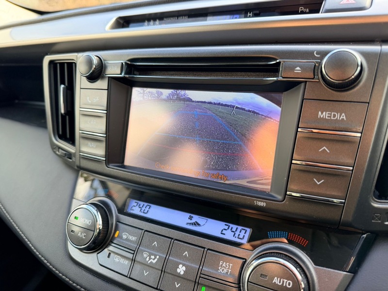 Used Toyota RAV4 2013 for sale - 77303271: Photo 15