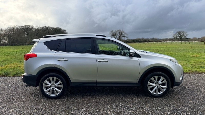 Used Toyota RAV4 2013 for sale - 77303271: Photo 8