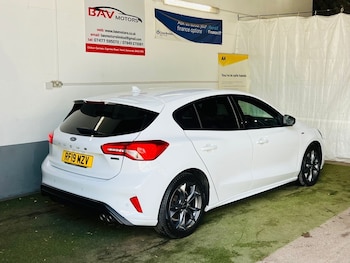 Used Ford Focus 2019 for sale - 75911812: Photo