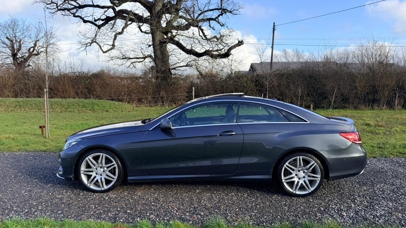 Used Mercedes-Benz E Class 2015 for sale - 77303277: Photo 4