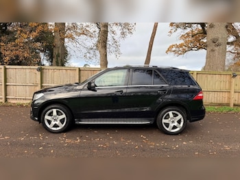 Used Mercedes-Benz M Class 2014 for sale - 76863605: Photo