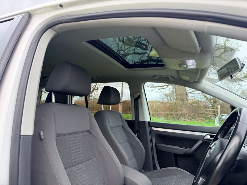 Used Volkswagen Touran 2019 for sale - 77850976: Photo 15