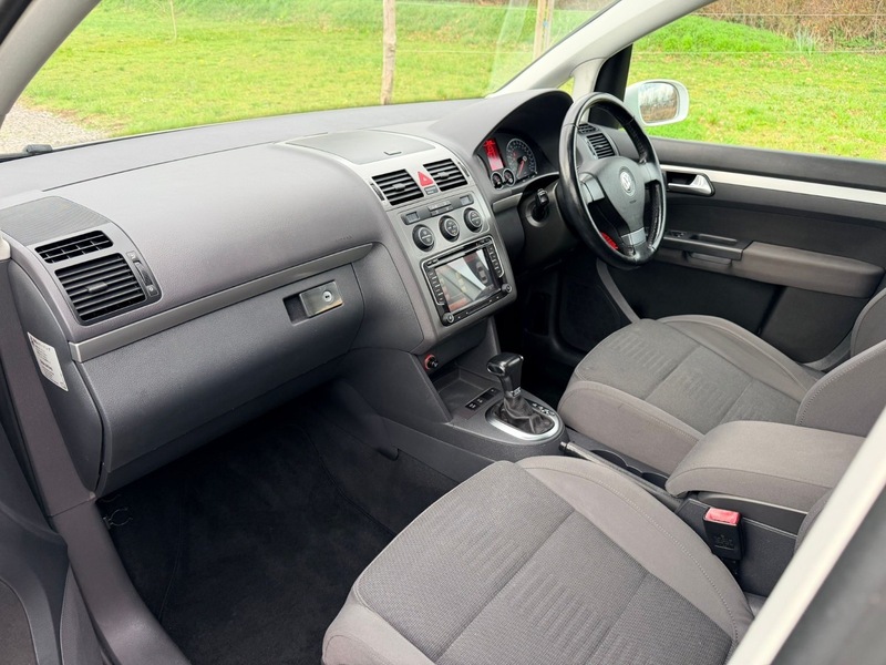 Used Volkswagen Touran 2019 for sale - 77850976: Photo 9