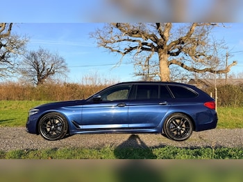 Used BMW 5 Series 2017 for sale - 76941713: Photo