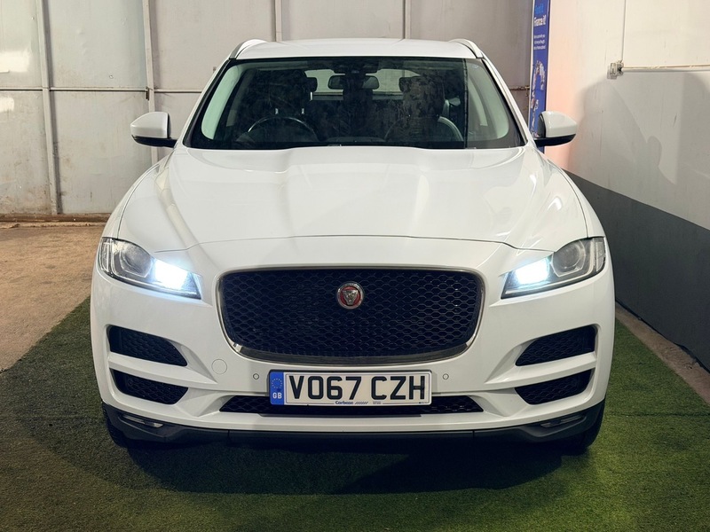 Used Jaguar F-Pace 2017 for sale - 77277023: Photo 2