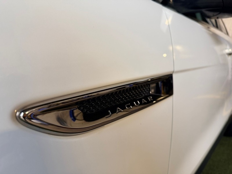 Used Jaguar F-Pace 2017 for sale - 77277023: Photo 9