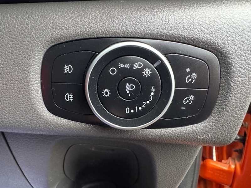 Used Ford Transit Custom 2020 for sale - 76490283: Photo 27