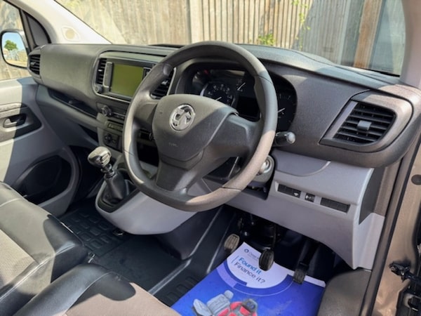 Used Vauxhall Vivaro 2020 for sale - 75603924: Photo 15