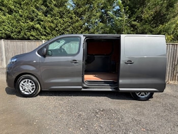 Used Vauxhall Vivaro 2020 for sale - 75603924: Photo