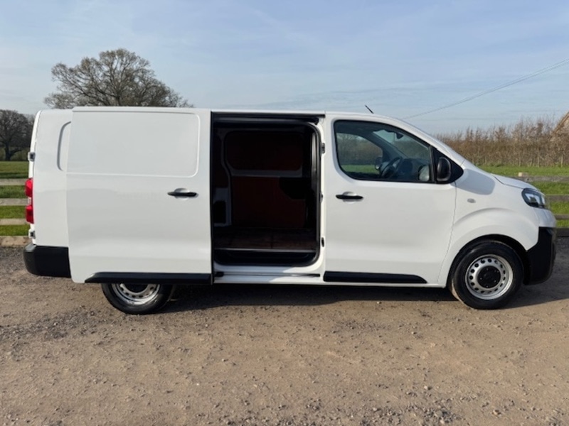 Used Vauxhall Vivaro 2023 for sale - 78097471: Photo 11