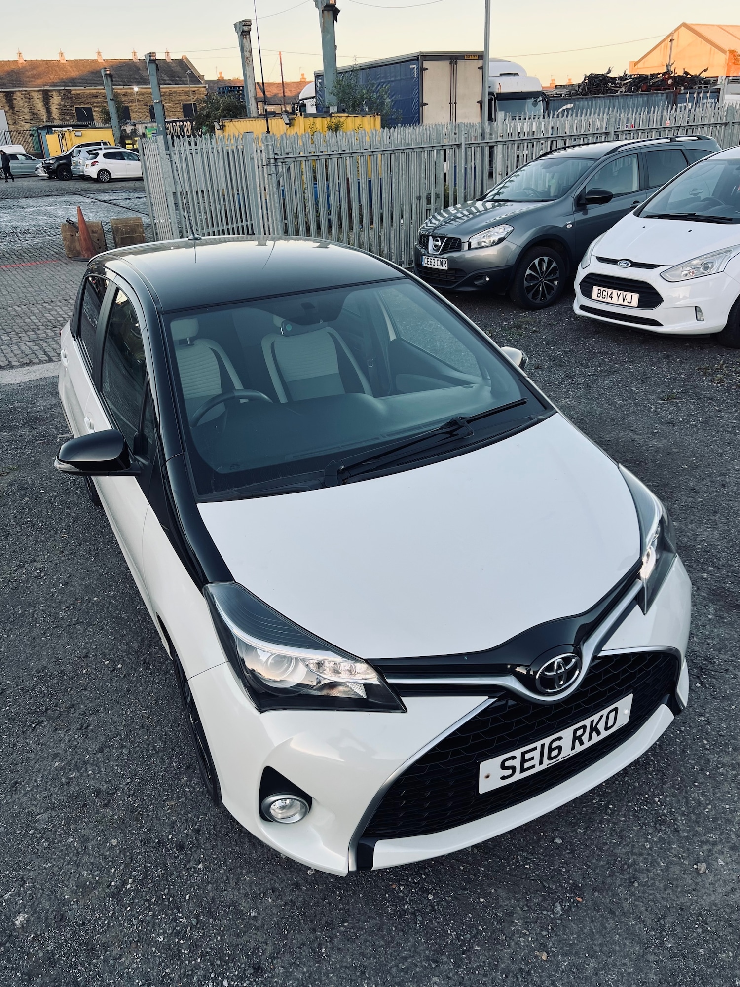 Used Toyota Yaris 2016 for sale - 76071458: Photo 10