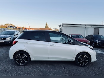 Used Toyota Yaris 2016 for sale - 76071458: Photo