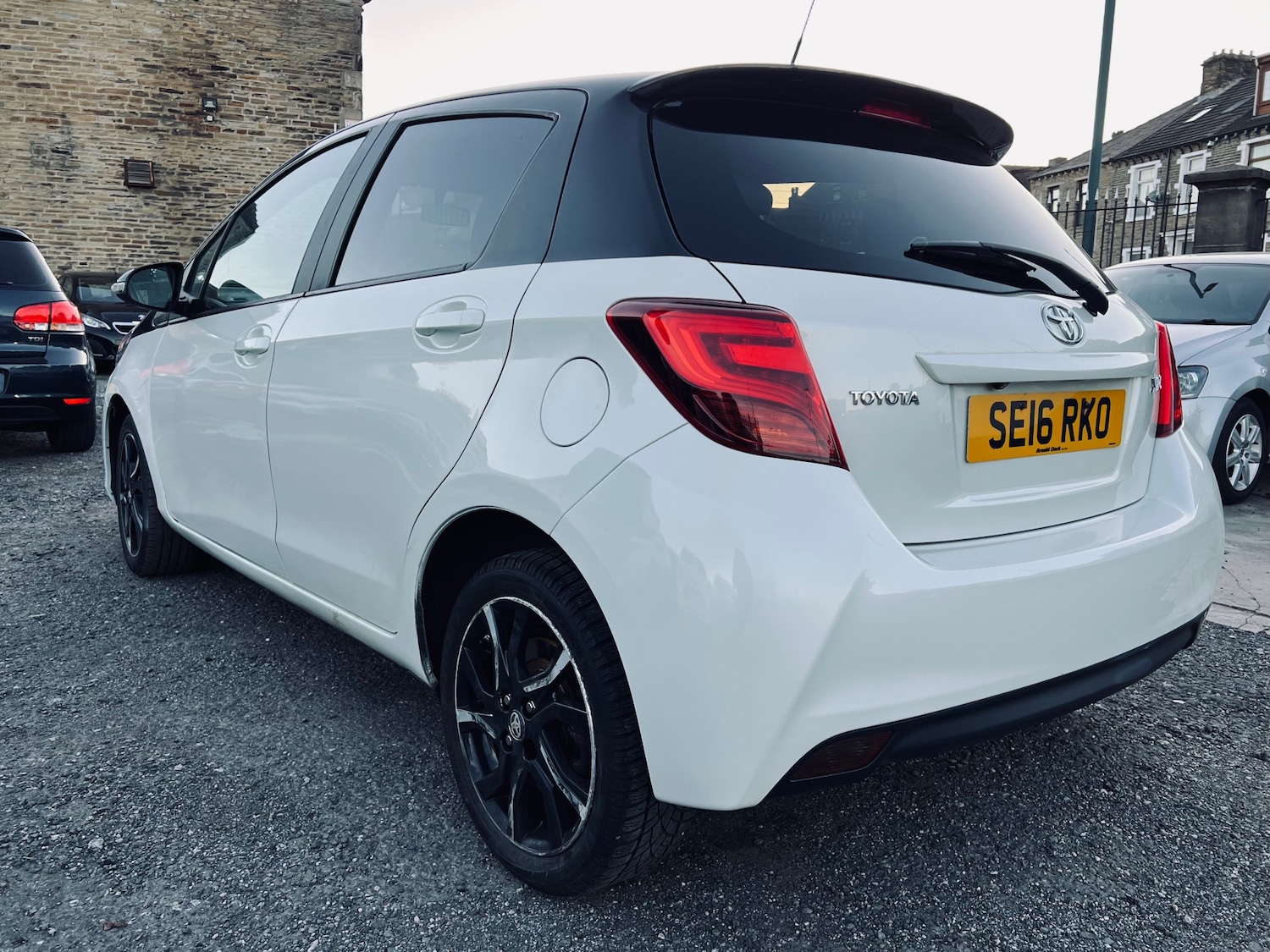 Used Toyota Yaris 2016 for sale - 76071458: Photo 8