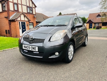 Used Toyota Yaris 2009 for sale - 76244867: Photo