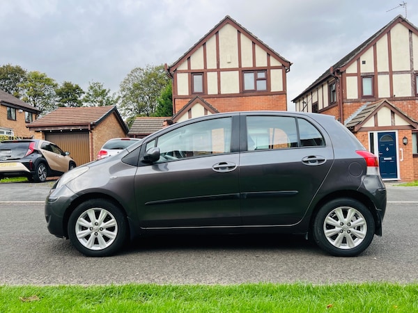 Used Toyota Yaris 2009 for sale - 76244867: Photo 7