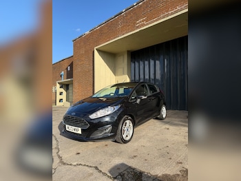 Used Ford Fiesta 2013 for sale - 76526142: Photo