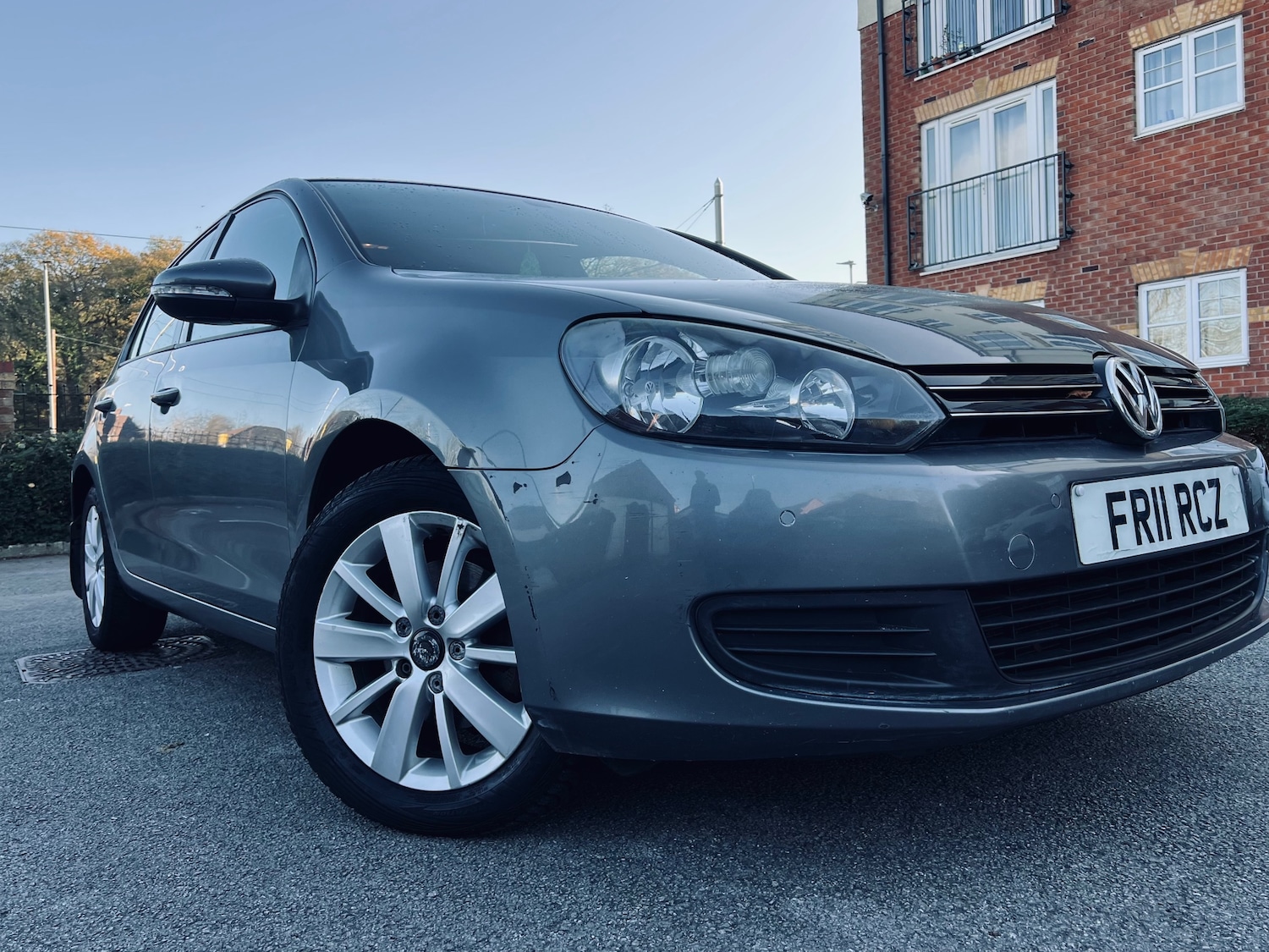 Used Volkswagen Golf 2011 for sale - 76620680: Photo 3