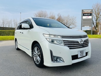Used Nissan Elgrand 2011 for sale - 75723629: Photo