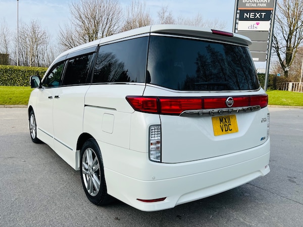 Used Nissan Elgrand 2024 for sale - 75723629: Photo 8