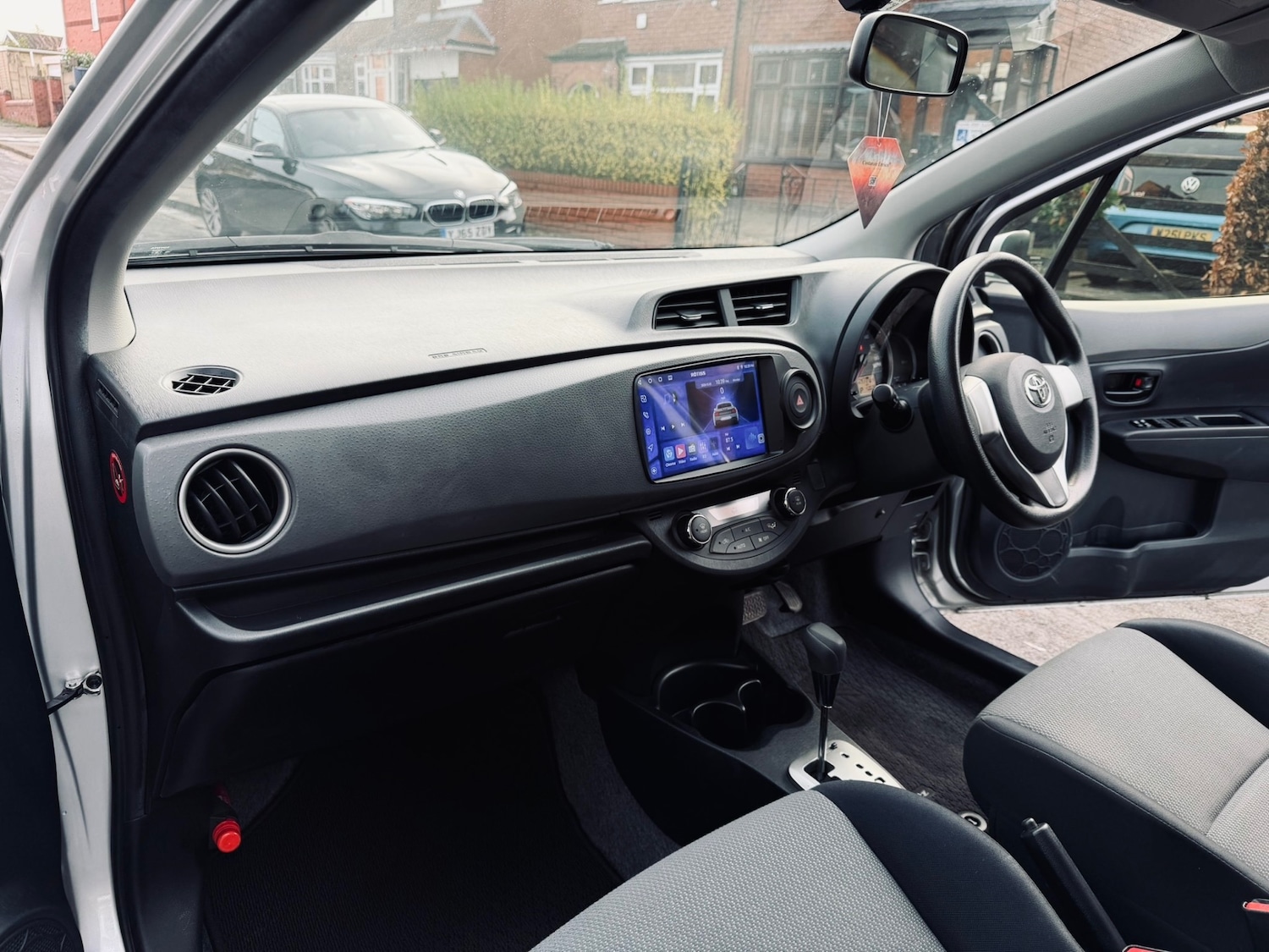 Used Toyota Vitz 2025 for sale - 77052270: Photo 11