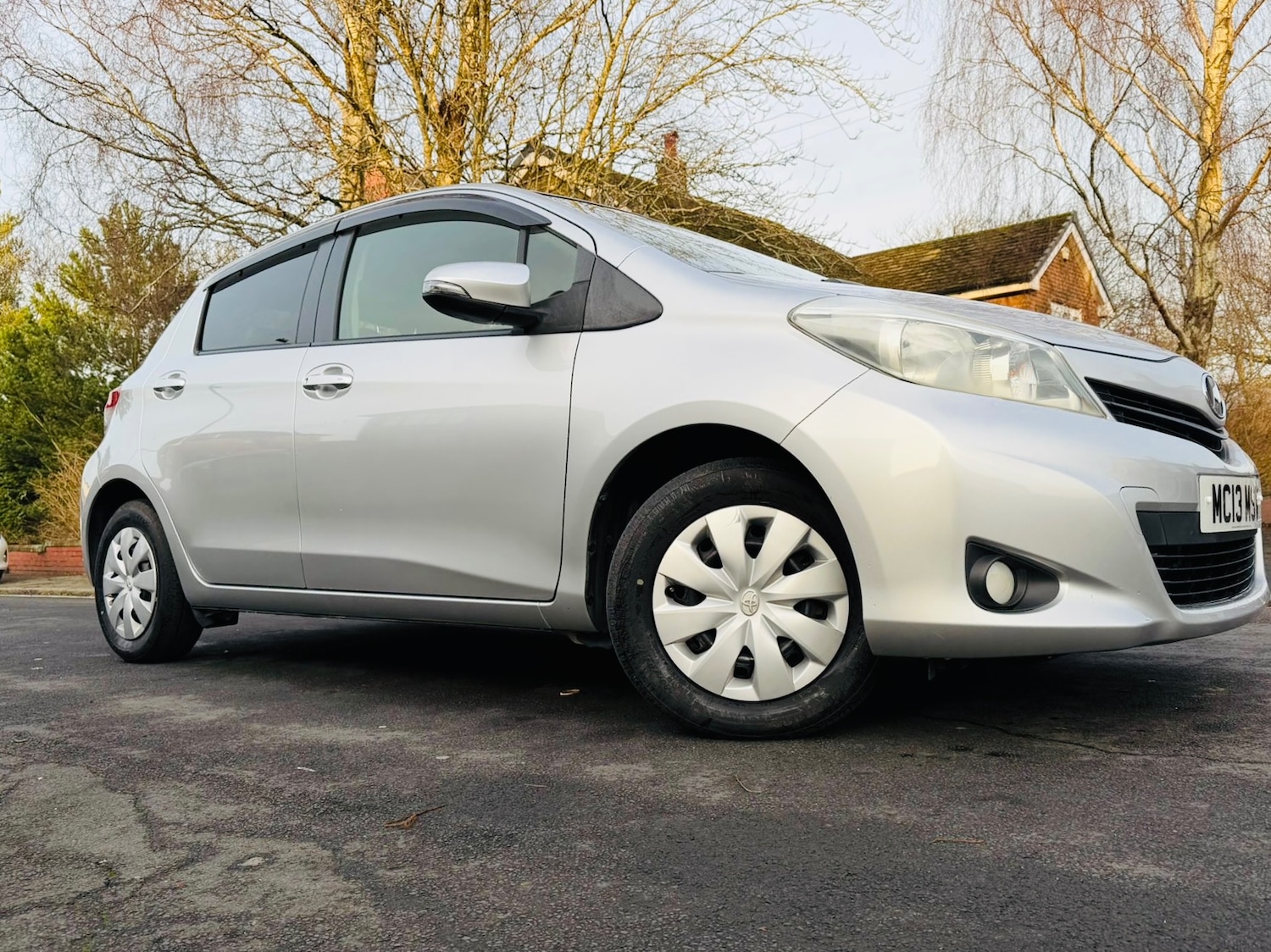 Used Toyota Vitz 2025 for sale - 77052270: Photo 4