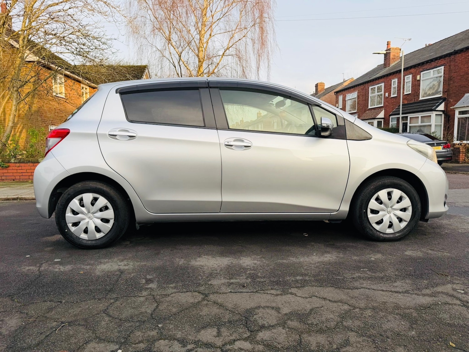 Used Toyota Vitz 2025 for sale - 77052270: Photo 7