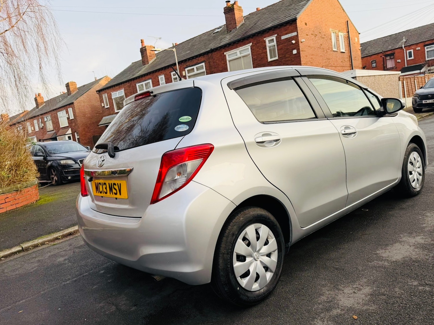 Used Toyota Vitz 2025 for sale - 77052270: Photo 9
