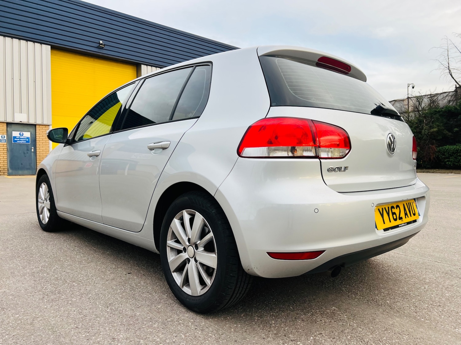 Used Volkswagen Golf 2012 for sale - 76013878: Photo 6