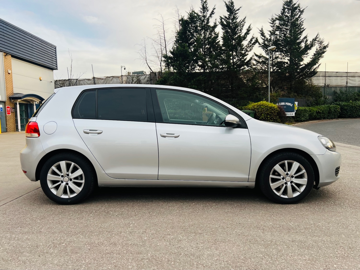 Used Volkswagen Golf 2012 for sale - 76013878: Photo 9