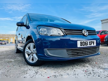 Used Volkswagen Touran 2011 for sale - 76258092: Photo