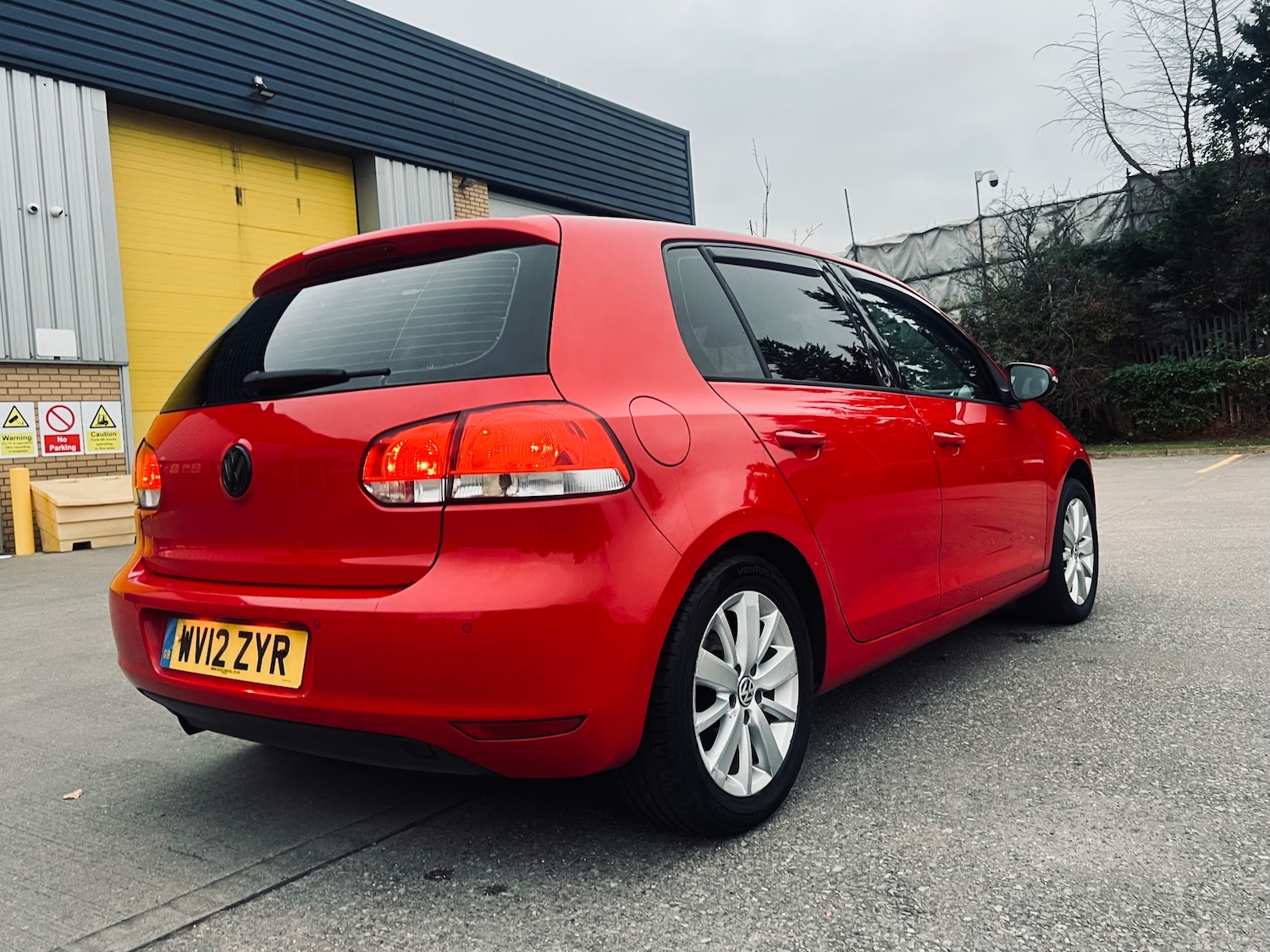 Used Volkswagen Golf 2012 for sale - 76500494: Photo 5