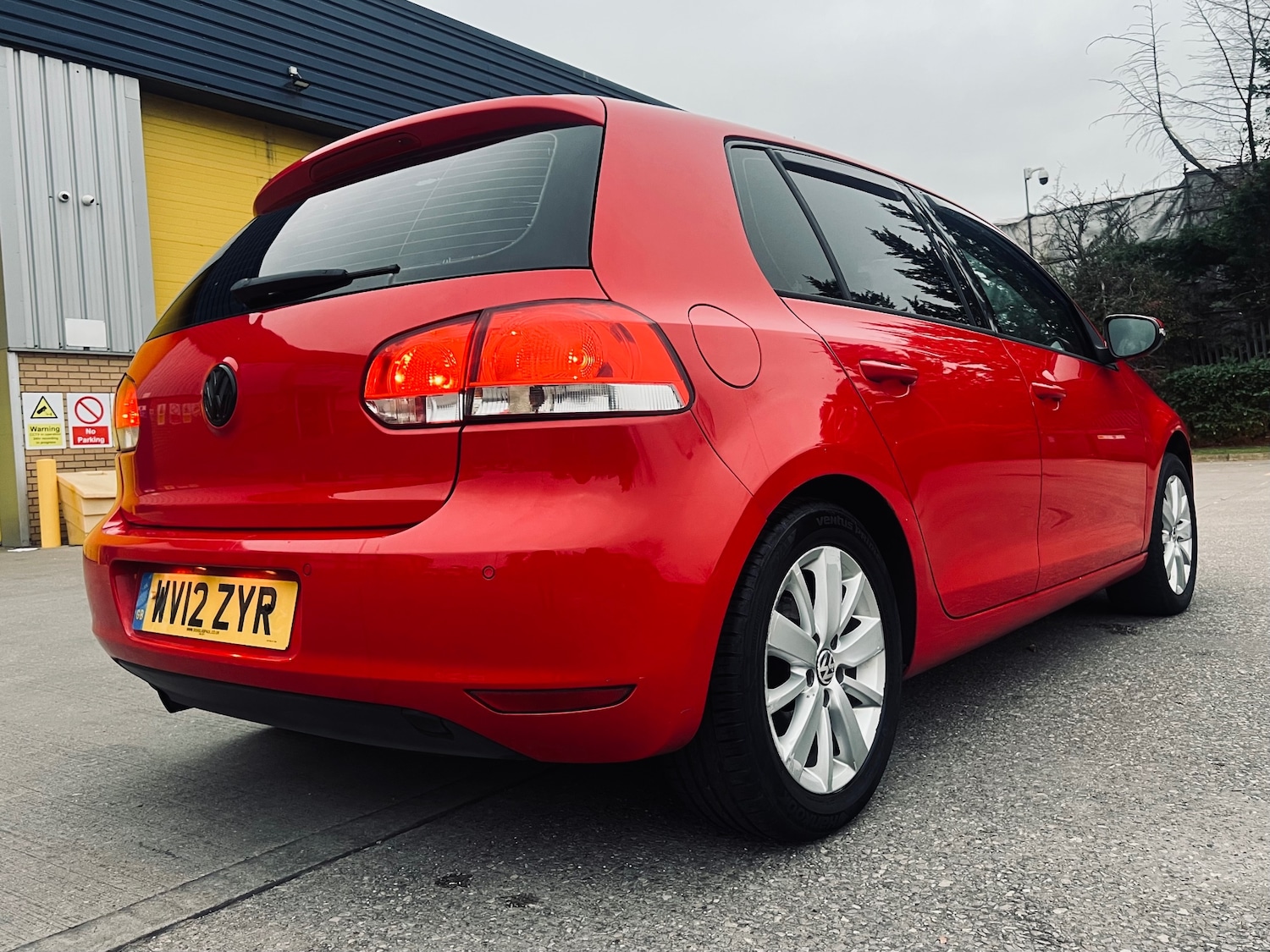 Used Volkswagen Golf 2012 for sale - 76500494: Photo 7