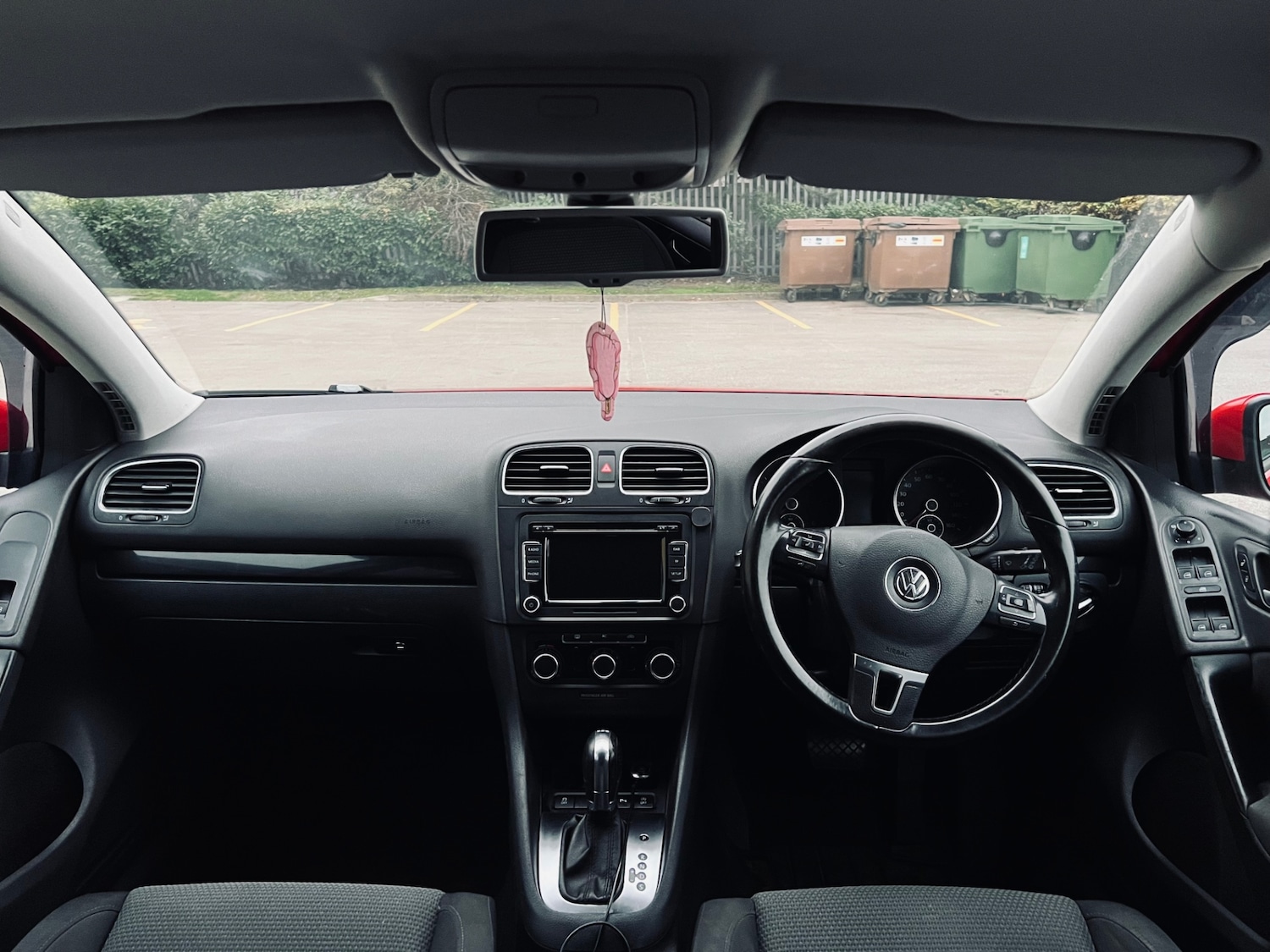 Used Volkswagen Golf 2012 for sale - 76500494: Photo 9