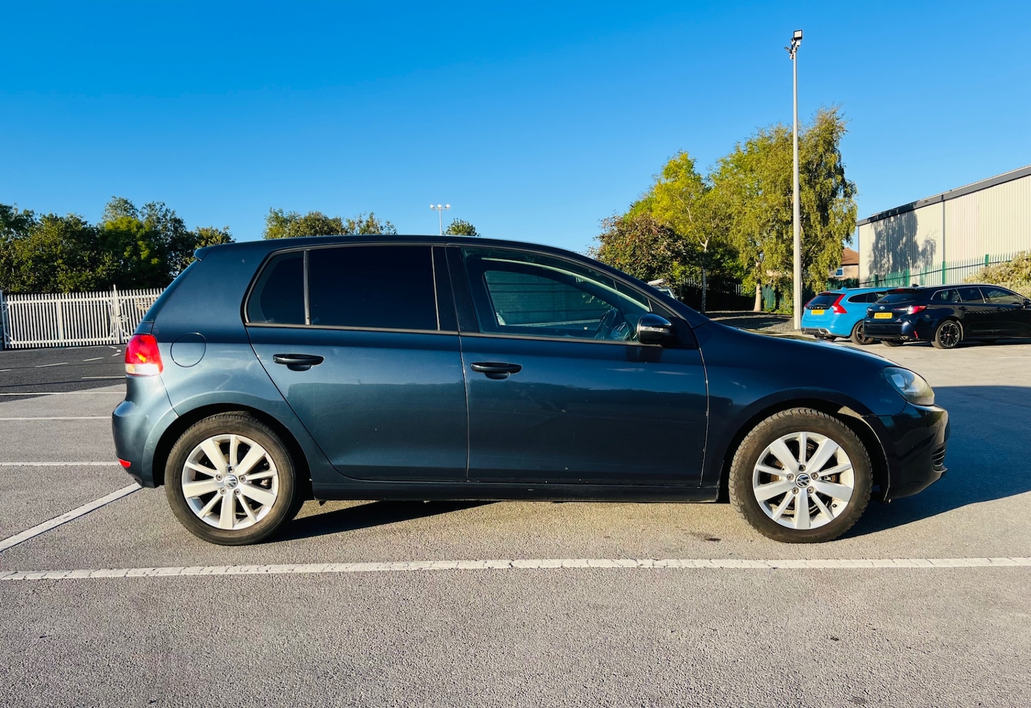 Used Volkswagen Golf 2012 for sale - 76088884: Photo 4