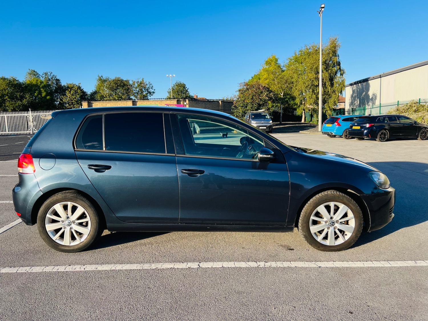 Used Volkswagen Golf 2012 for sale - 76088884: Photo 9