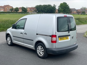 Used Volkswagen Caddy 2013 for sale - 78885642: Photo