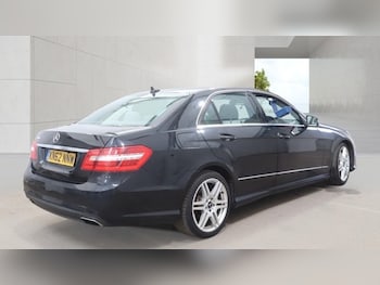 Used Mercedes-Benz E Class 2012 for sale - 79037370: Photo