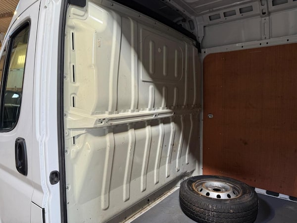 Used Peugeot Boxer 2021 for sale - 76016740: Photo 31