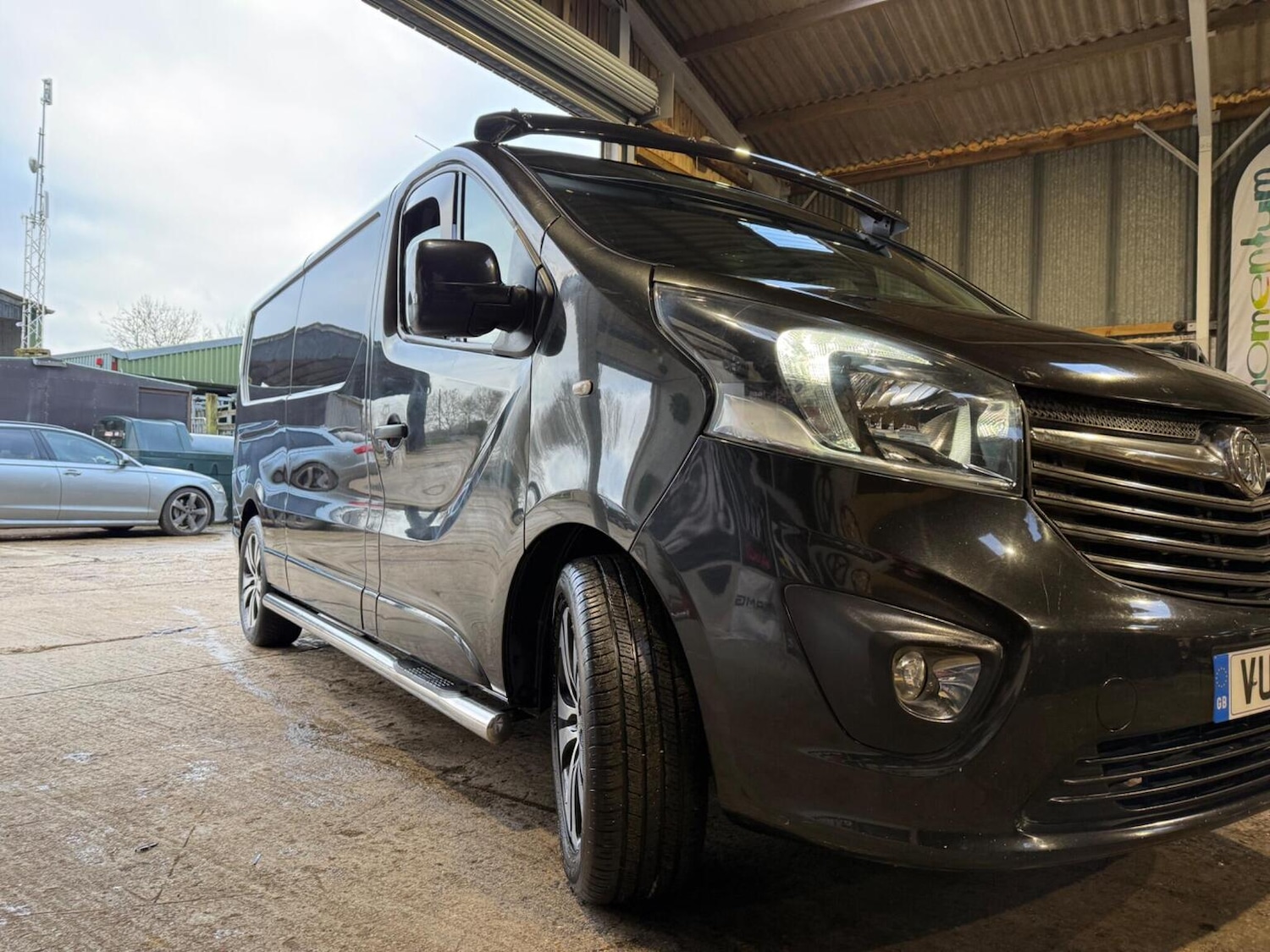 Used Vauxhall Vivaro 2015 for sale - 77639214: Photo 2
