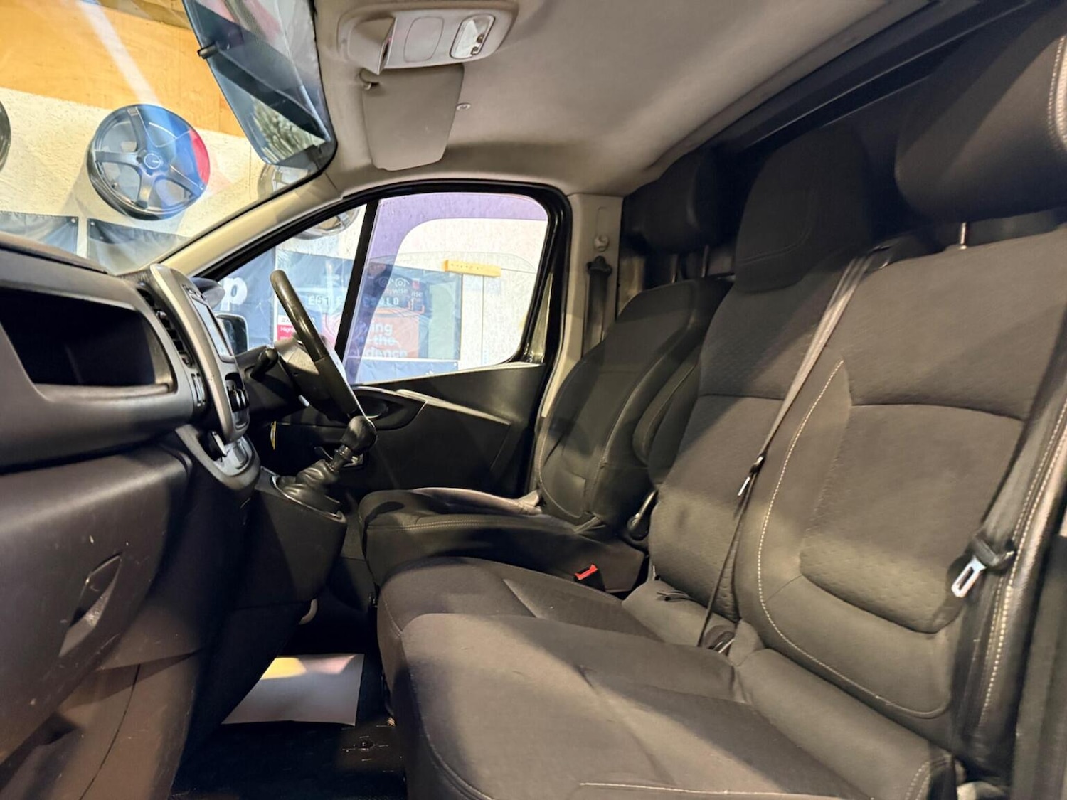 Used Vauxhall Vivaro 2015 for sale - 77639214: Photo 29