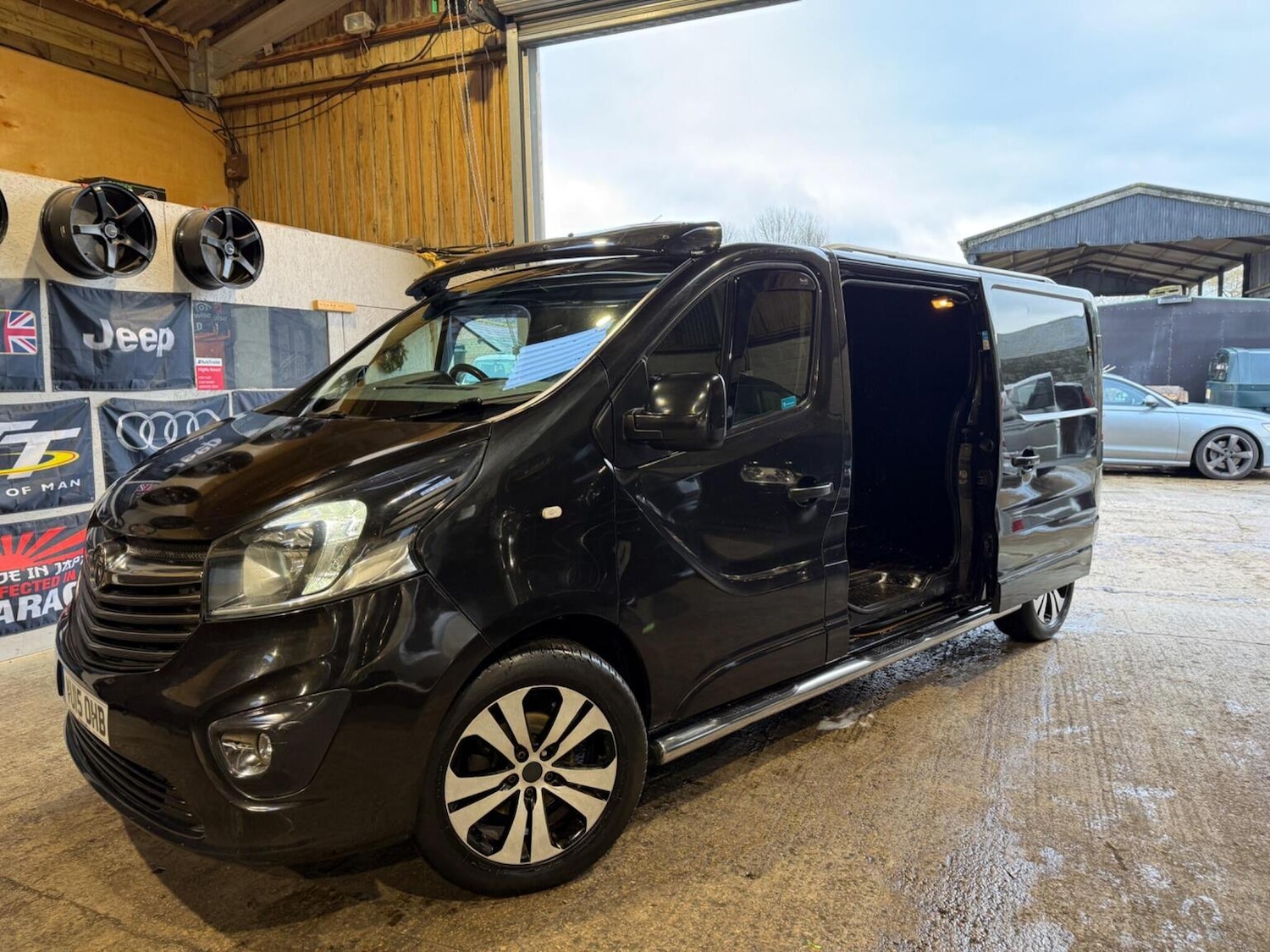 Used Vauxhall Vivaro 2015 for sale - 77639214: Photo 31