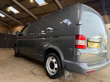 Used Volkswagen Transporter 2013 for sale - 77864832: Photo