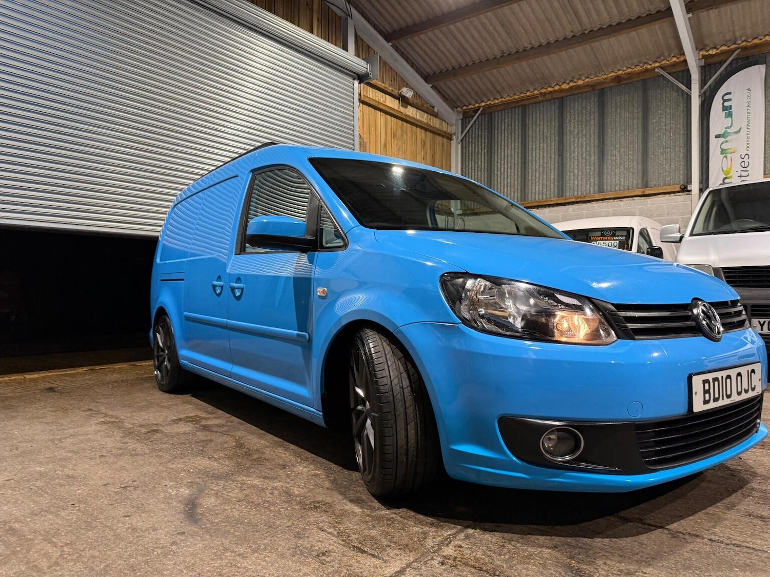 Used Volkswagen Caddy Maxi 2010 for sale - 76837053: Photo 2