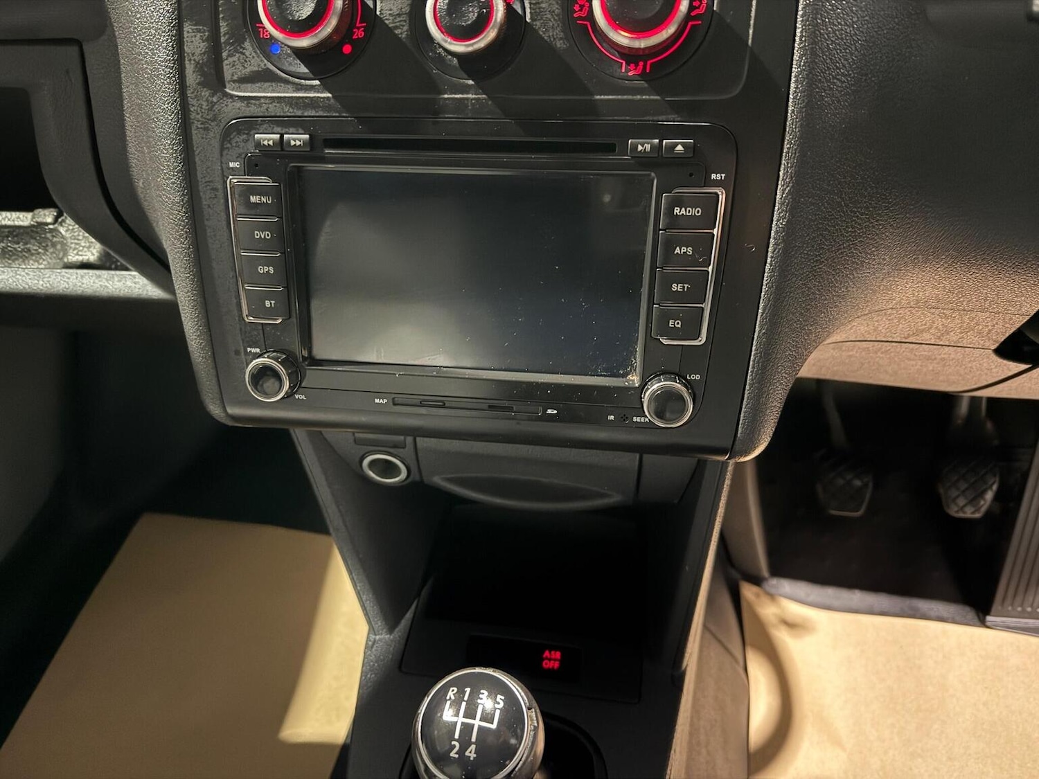 Used Volkswagen Caddy Maxi 2010 for sale - 76837053: Photo 45