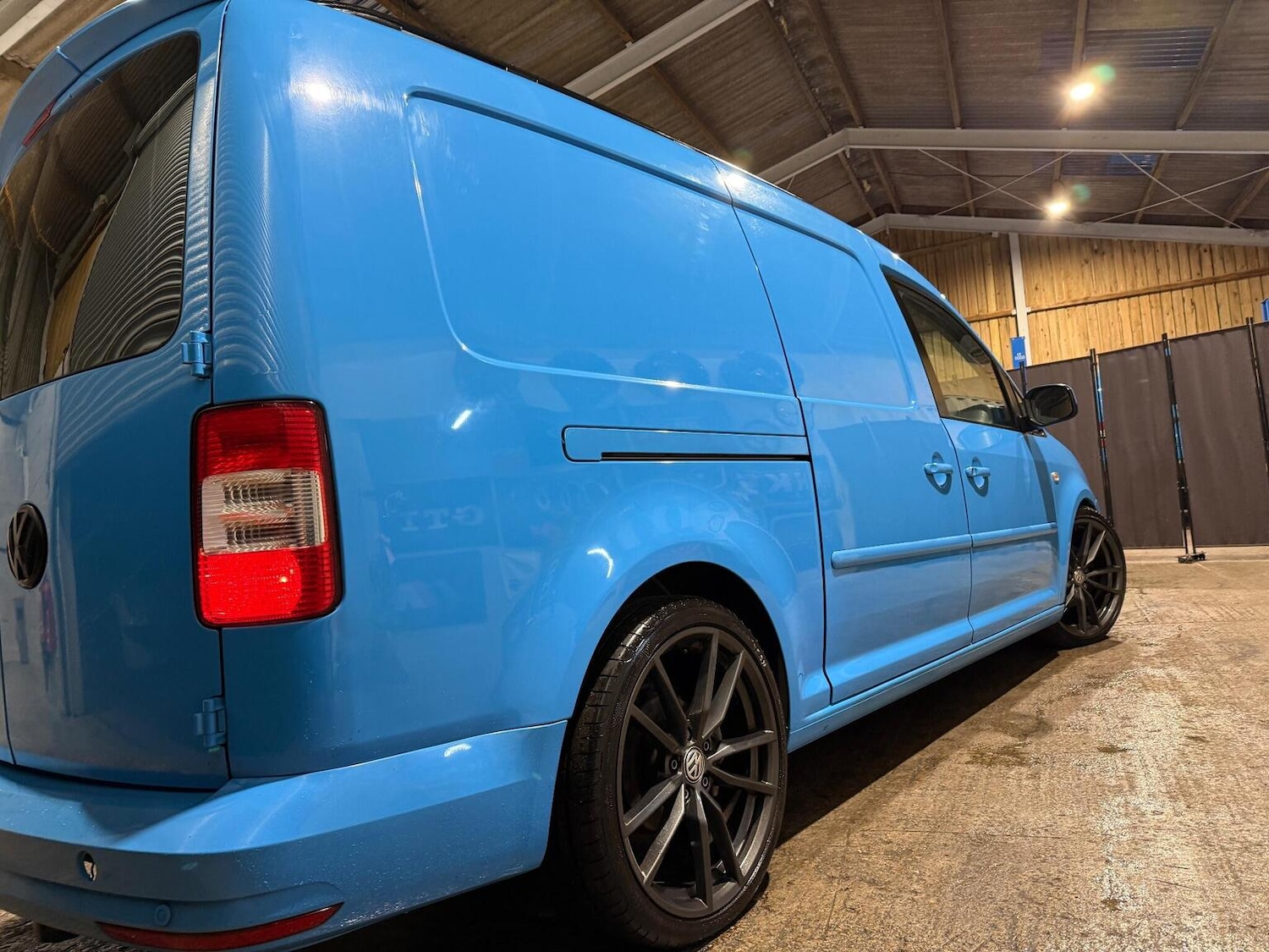 Used Volkswagen Caddy Maxi 2010 for sale - 76837053: Photo 5