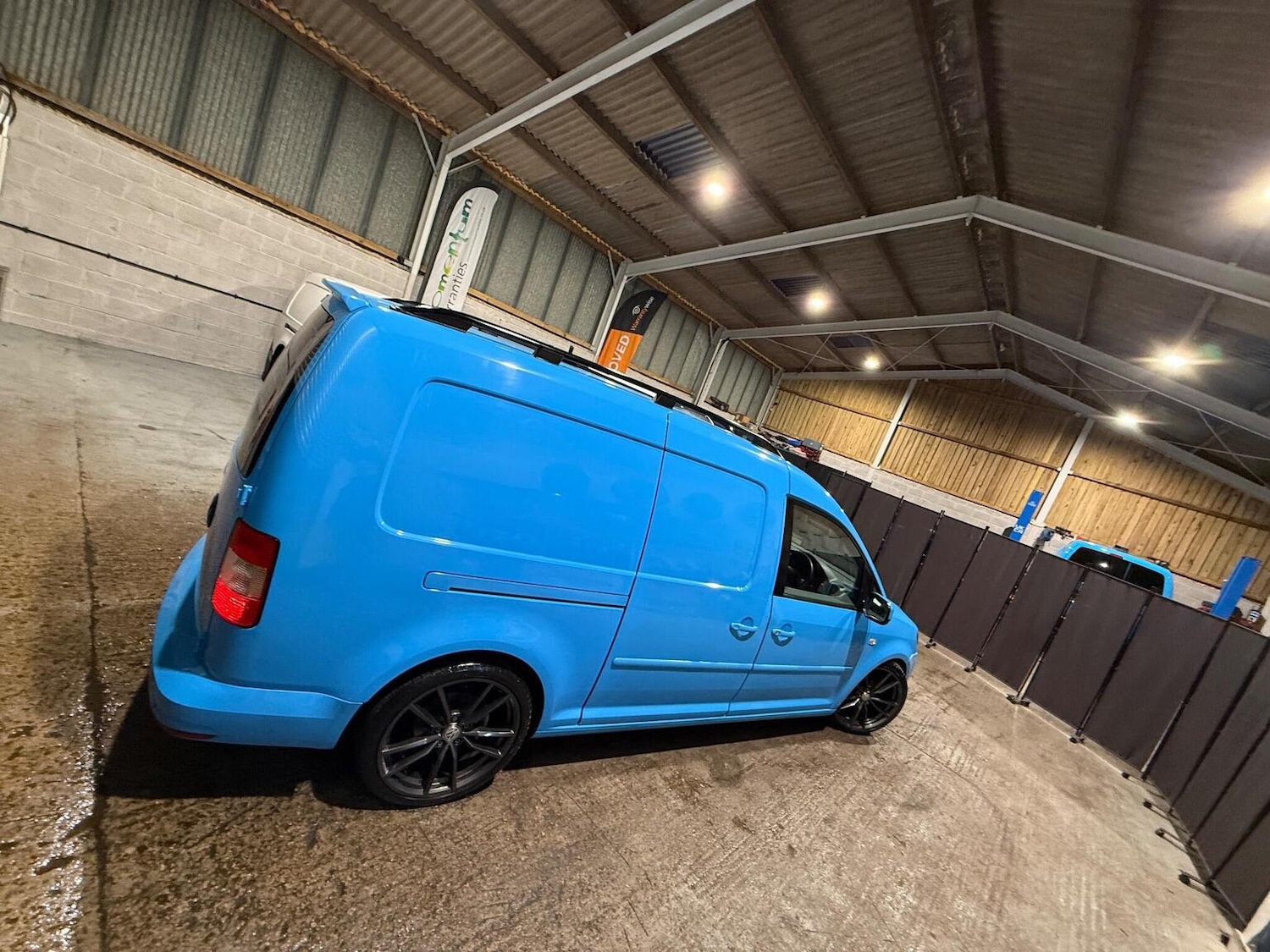 Used Volkswagen Caddy Maxi 2010 for sale - 76837053: Photo 64