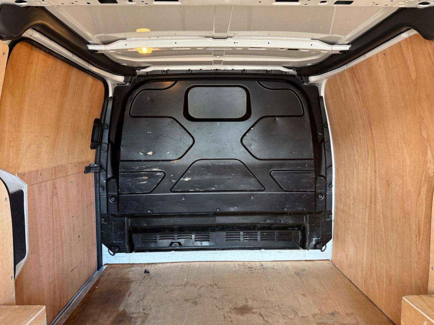 Used Ford Transit Custom 2019 for sale - 76669175: Photo 38